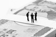 次世代に現金を移管させる「億り人スキーム」